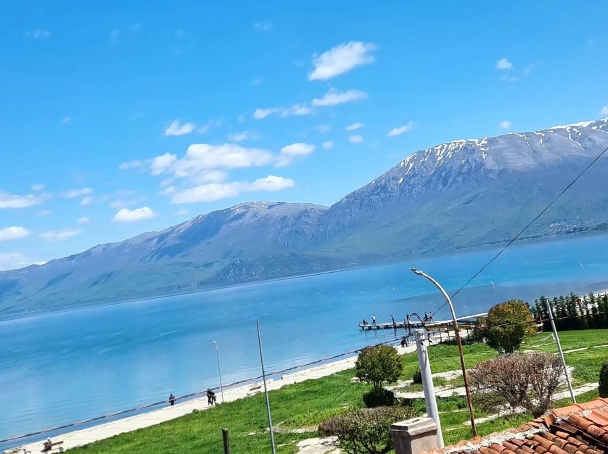 Delight Apartments Pogradec 304 Buitenkant foto
