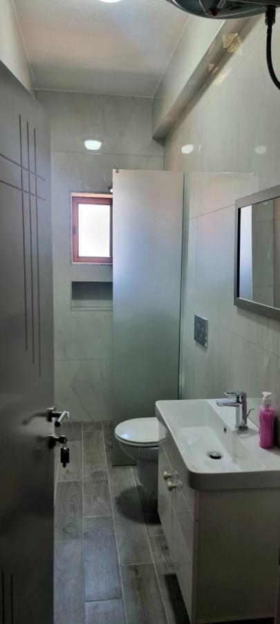 Delight Apartments Pogradec 304 Buitenkant foto